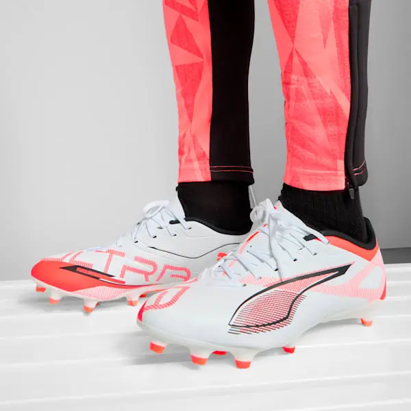 puma-football-boots-ultra-5-play-108169-01 Category | SUFC Shirts & Football Gear