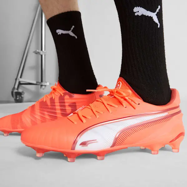 puma-king-ultimate-fg-ag-unlimited-pack-108303-01 Category | SUFC Shirts & Football Gear