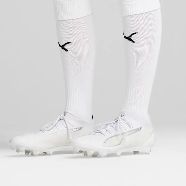 puma-ultra-5-ultimate-fg-white-pack-107683-04 Category | SUFC Shirts & Football Gear