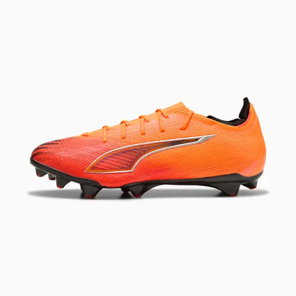 puma-ultra-6-carbon-fg-hot-pursuit-pack-108512-03 Category | SUFC Shirts & Football Gear