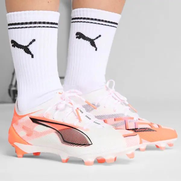 puma-wmns-ultra-5-ultimate-fg-unlimited-pack-108160-01 Category | SUFC Shirts & Football Gear